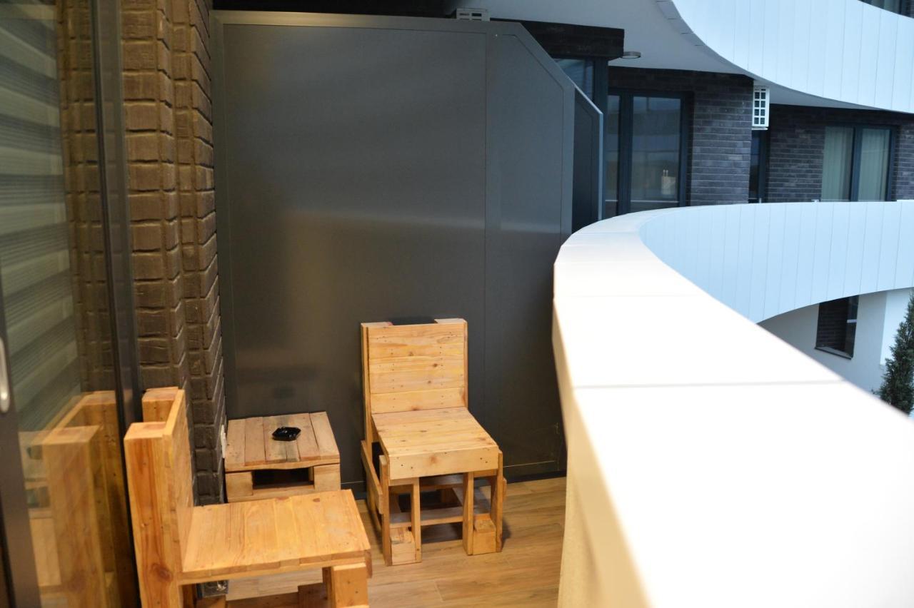 Pupin Palata Business Apartman B5 Novi Sad Exteriör bild